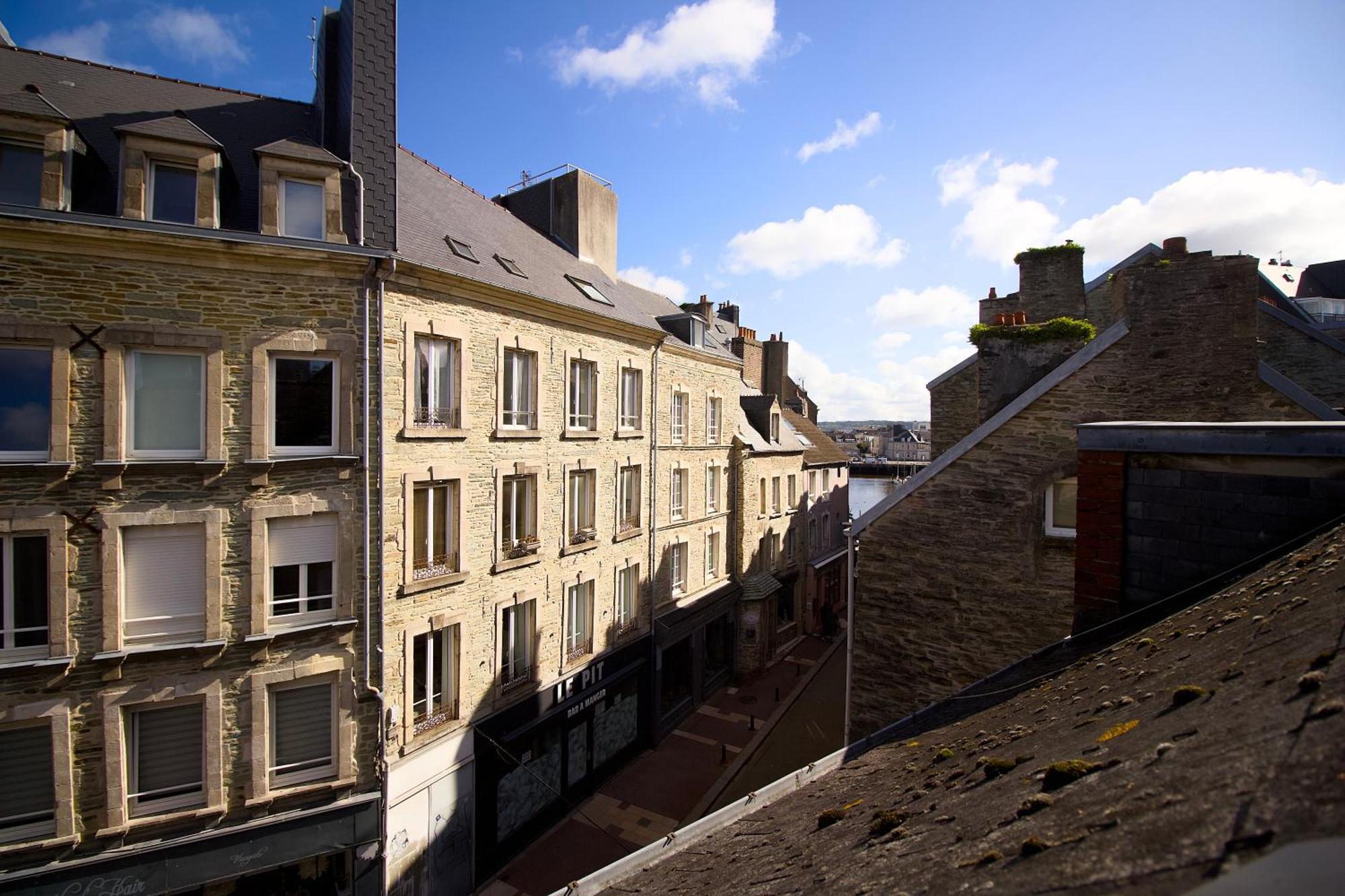 Triplex Lumineux A Cherbourg, Hyper Centre, 2 Pas Du Port & Vie Nocturne, Intendance Luxury Host ภายนอก รูปภาพ
